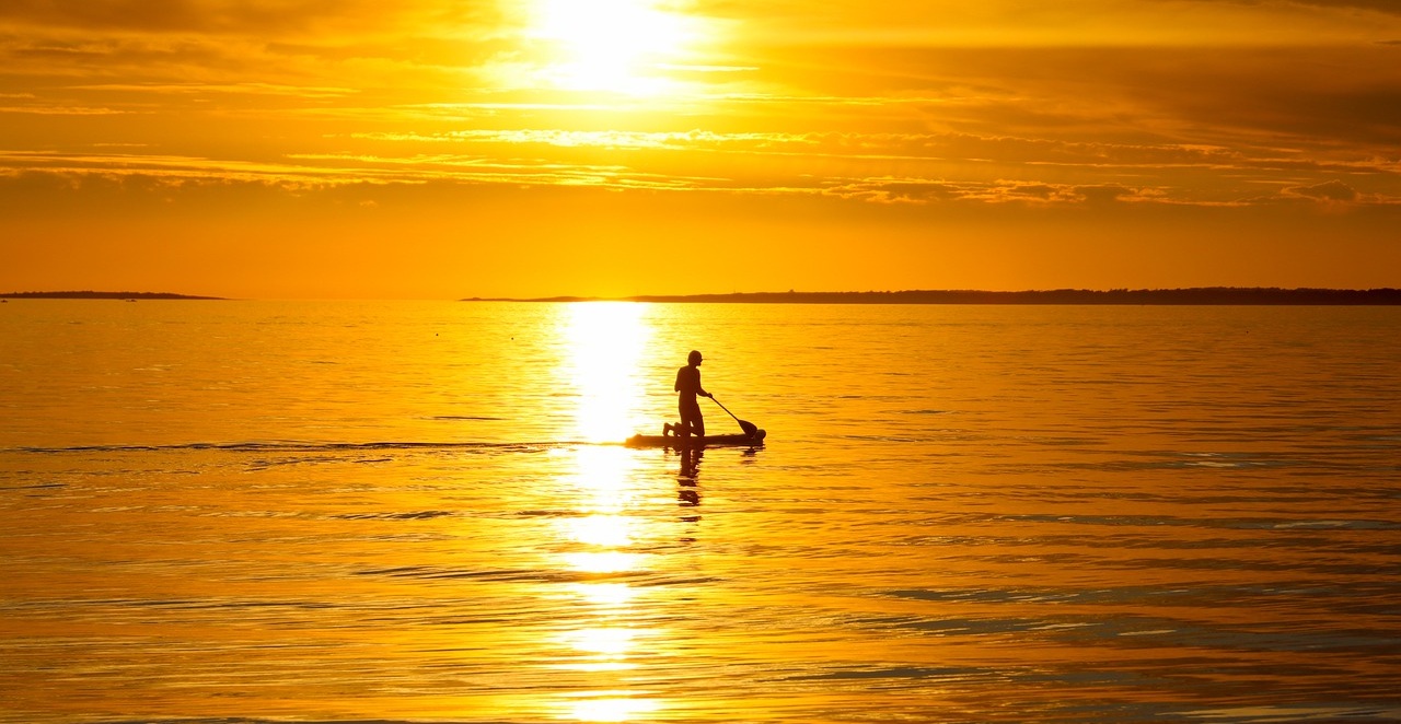 The Benefits of Paddle Boarding 